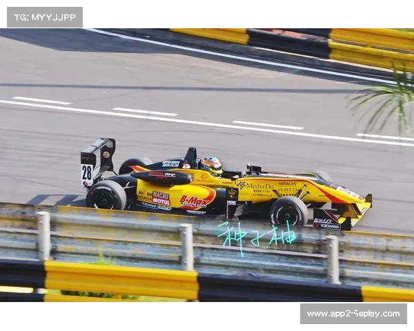 澳门格兰披治大赛车传奇继续，东望洋赛道再迎巅峰对决